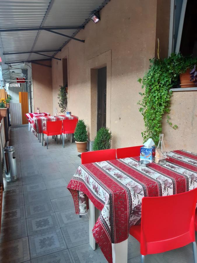 Lind Guest House B&B Guiumri Exterior foto