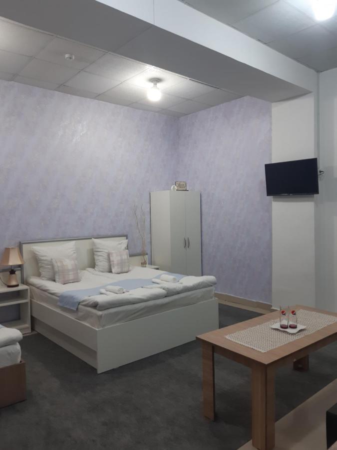 Lind Guest House B&B Guiumri Exterior foto